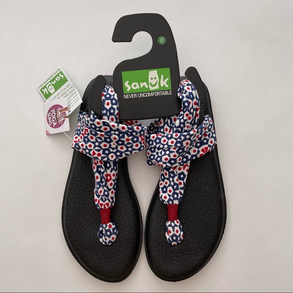 Sanuk Other - Sanuk yoga sling sandals